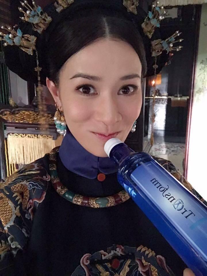 Loạt ảnh tiết lộ mối quan hệ thực sự của Xa Thi Mạn và dàn mỹ nhân Diên Hi Công Lược-2