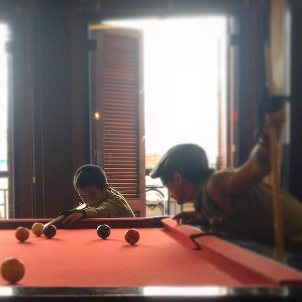 Sau scandal gạ tình, Phạm Anh Khoa bất ngờ cắt phăng mái tóc rock đặc trưng, thay đổi diện mạo chỉn chu hiền hậu-3