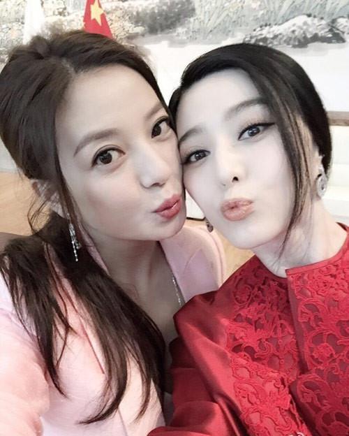 Scandal của Phạm Băng Băng khiến Triệu Vy mất 150 tỷ đồng trong 2 tháng-2