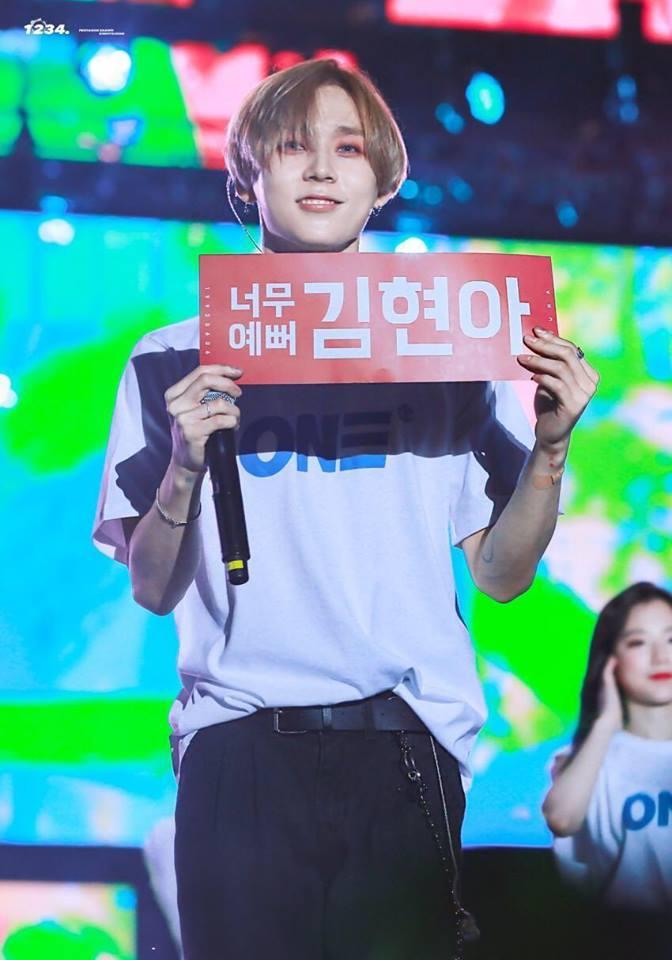 Trước khi xác nhận hẹn hò, HyunA và người tình trẻ từng tung ám hiệu bằng loạt ảnh gây shock-5