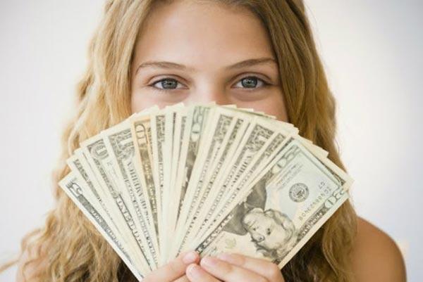 4 nàng giáp GIỎI QUẢN LÝ TIỀN, chồng LẤY LƯƠNG xong đưa hết cho vợ là gia đình thịnh vượng, giàu sang mấy đời-1