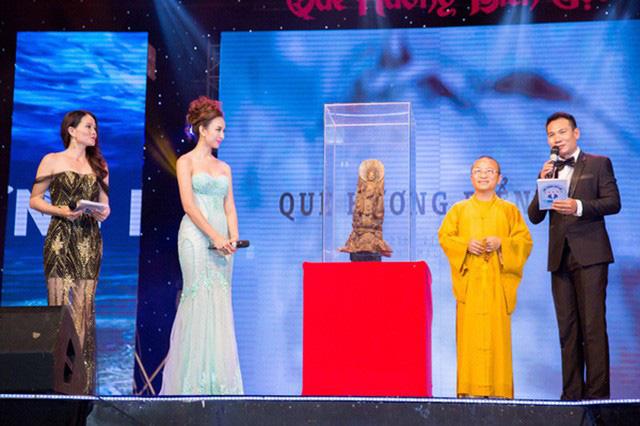 10 năm từ Hoa hậu gây tranh cãi đến mẹ đơn thân giỏi giang của Ngọc Diễm-17