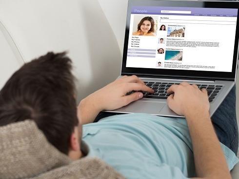 4 cách siêu dễ để kiếm 'gấu' trên mạng xã hội