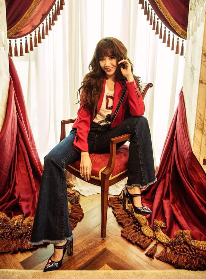 Từ khi lấy Trấn Thành, Hari Won vừa chăm dùng đồ hiệu vừa lên hương nhan sắc-10