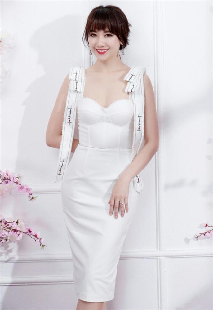 Từ khi lấy Trấn Thành, Hari Won vừa chăm dùng đồ hiệu vừa lên hương nhan sắc-11