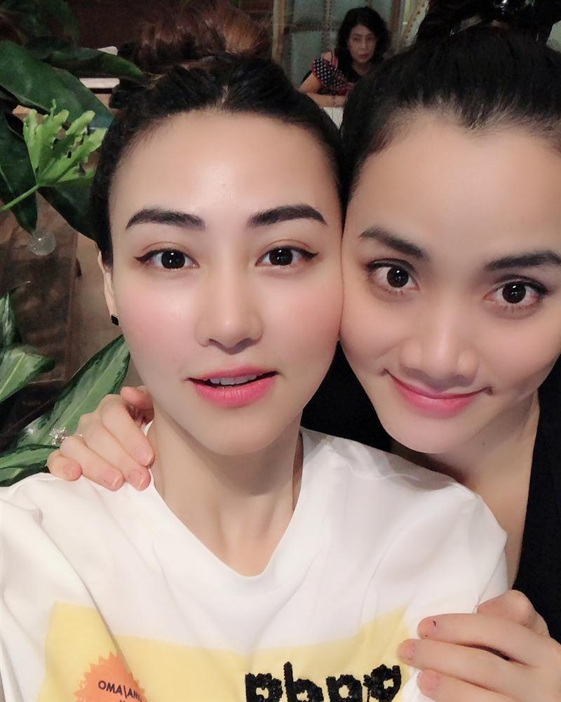 Á hậu Huyền My tiết lộ khoảnh khắc ngậm cơm chụp ảnh năm lớp 11-6