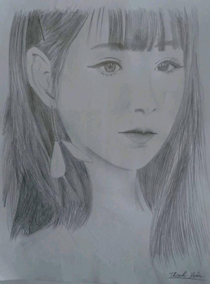 BB Trần banh cúc áo, tự tin khoe vòng 1 với áo ngực-12