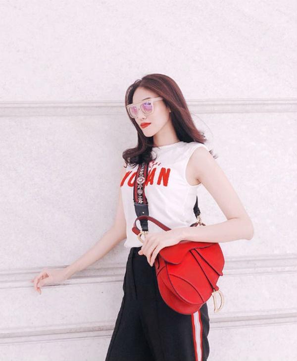 Cận cảnh mẫu túi xách gần 200 triệu đồng đang khiến loạt sao Việt sẵn sàng rút ví không sợ đau-8