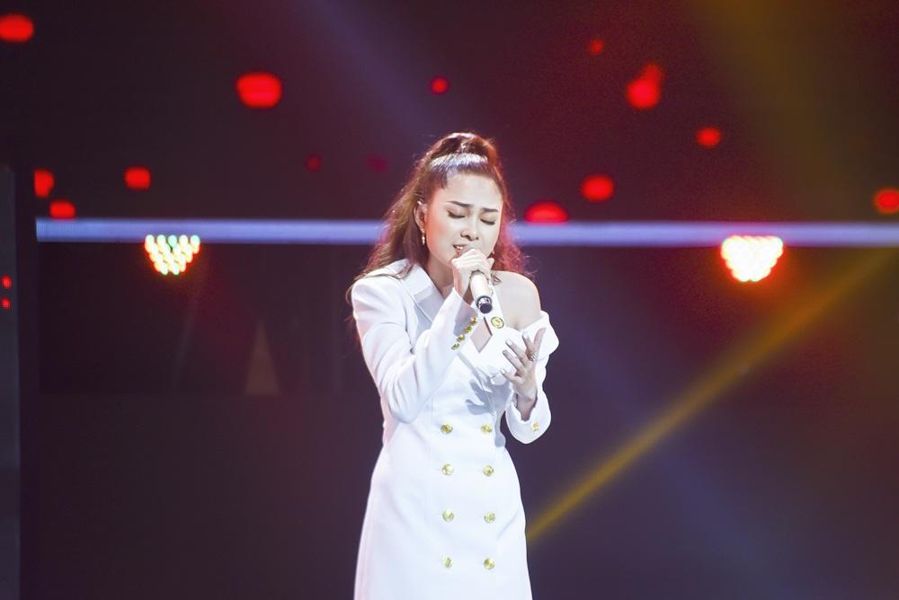 Học trò Noo Phước Thịnh mê hoặc khán giả khi hát hit ‘Bùa yêu’ của Bích Phương-4