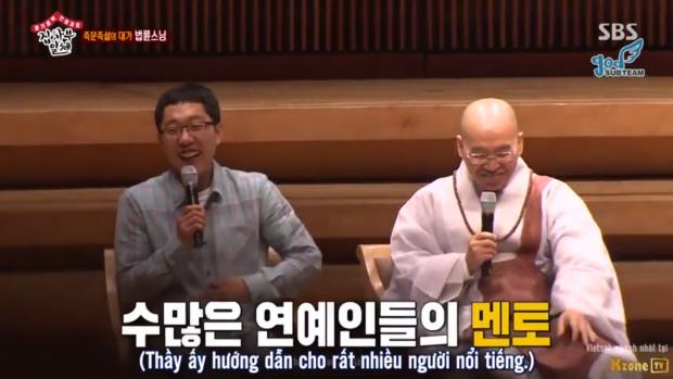 Fan bắt gặp Jo In Sung giản dị đi du lịch tại Trung Quốc-12