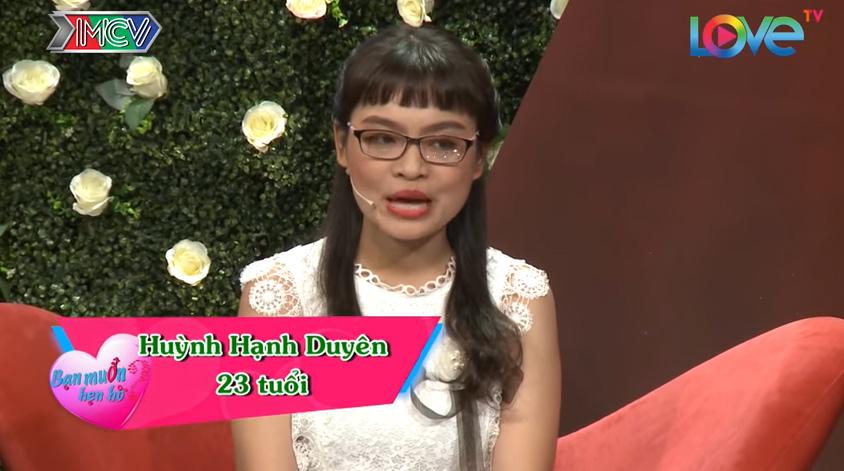 Có sở thích stress là dọn toilet, cô gái khiến bạn trai hết sức thích thú trong Bạn muốn hẹn hò-2