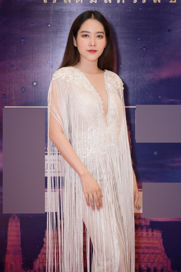 Hương Giang Idol phối màu sến sẩm - Thúy Vi già ngang ngửa trái cà đứng đầu TOP SAO MẶC XẤU tuần qua-5