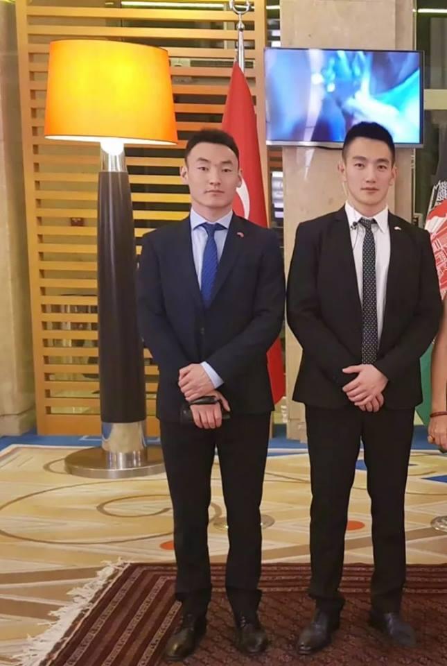 Tiết lộ gia thế và tài năng xuất chúng của ông xã Lý Mạc Sầu Trương Hinh Dư-10