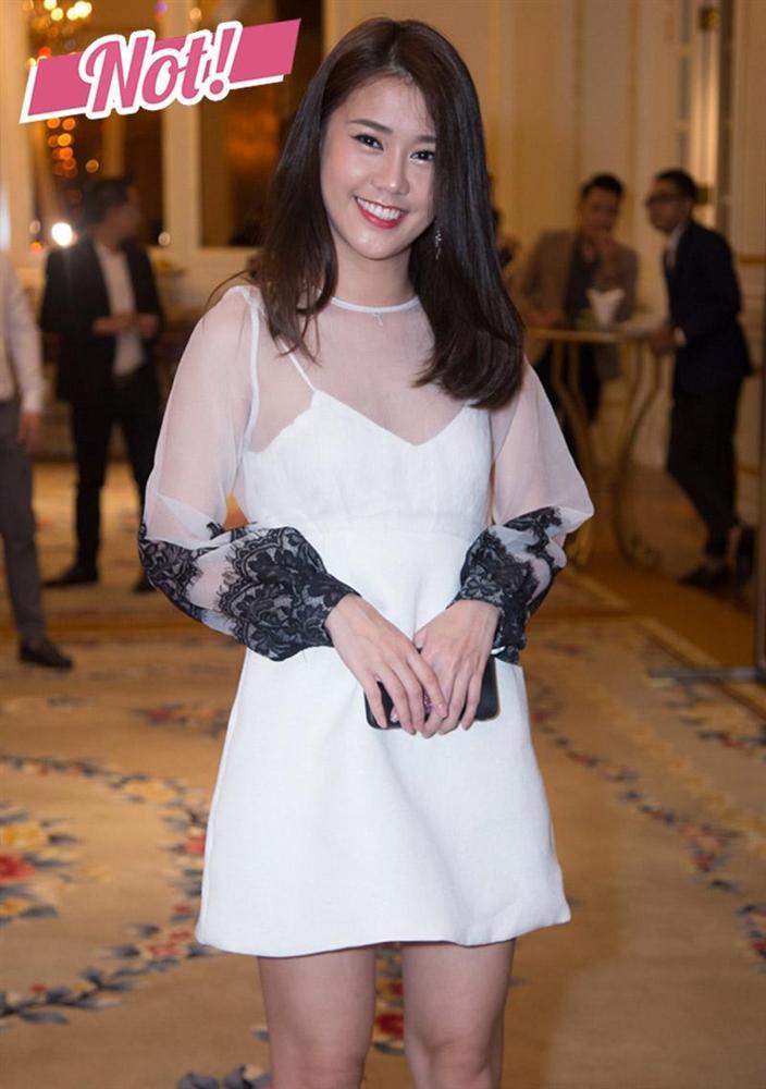 Hương Giang Idol phối màu sến sẩm - Thúy Vi già ngang ngửa trái cà đứng đầu TOP SAO MẶC XẤU tuần qua-8