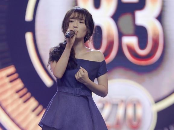 Công khai ủng hộ Uni5 nhưng Han Sara lại ngầm thể hiện tình cảm với Tùng Maru như thế này-6