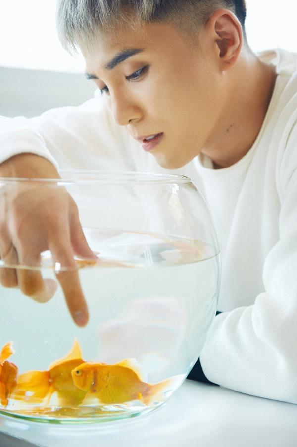 Vpop đầu tháng 8: Will khoe body lực lưỡng, Ưng Hoàng Phúc gây sốc với loạt cảnh đánh đấm như dân giang hồ-4