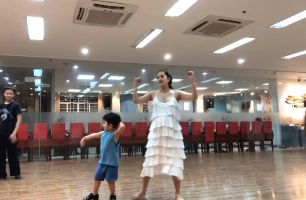 Xứng danh con nhà nòi, tài năng thiên bẩm của cậu ấm - cô chiêu nhà sao Việt khiến vạn người ngưỡng mộ-13