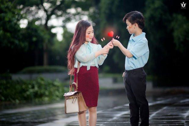 Lịm tim với bộ ảnh Thư ký Kim sao thế? không thể đáng yêu hơn của cặp mẫu nhí đình đám-10