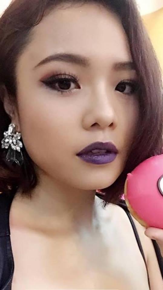 Sao Việt đọ môi thâm: kẻ như bị trúng độc, người xinh đến nghẹn lời-16