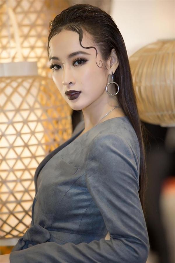 Sao Việt đọ môi thâm: kẻ như bị trúng độc, người xinh đến nghẹn lời-12