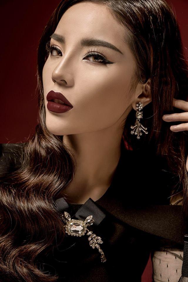 Sao Việt đọ môi thâm: kẻ như bị trúng độc, người xinh đến nghẹn lời-4