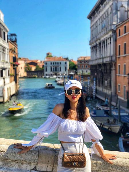 Check in những điểm đến ít người biết ở châu Âu như Hương Giang Idol-9