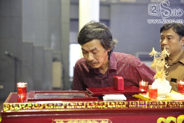 Đồng nghiệp và người thân tiễn đưa Chí Phèo Bùi Cường về với đất mẹ-17