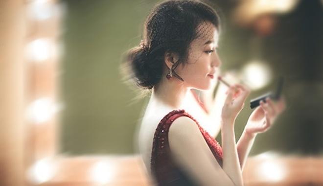 Đàn bà nhất định phải có tiền: Để xinh đẹp, để nuôi con, báo đáp cha mẹ!-1