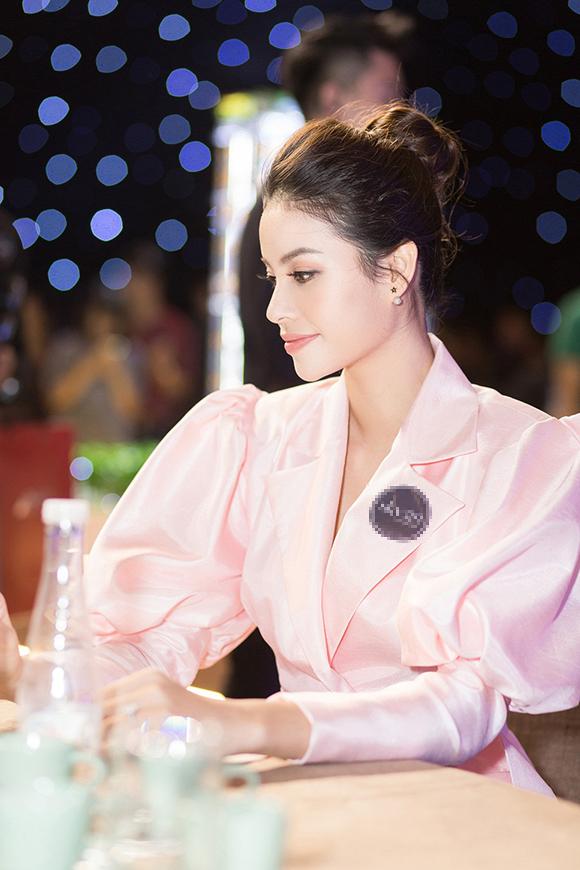 SAO MAKE OVER: Cằm Kỳ Duyên như sắp rụng khỏi mặt - Đào Bá Lộc khoe da em bé khiến chị em ghen tỵ-7