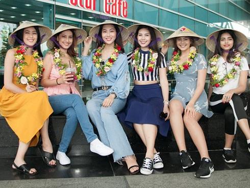 Hoa hậu Venezuela bị tước quyền thi thế giới vì tuổi tác-3