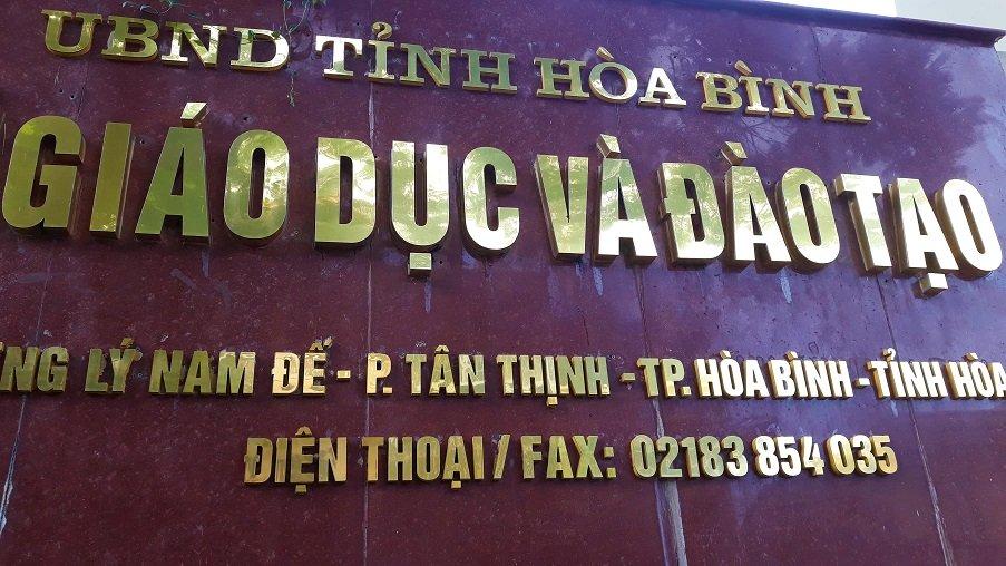 Gian lận thi cử ở Hòa Bình: Công an triệu tập thêm 5 cán bộ-1