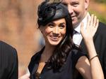 Vướng lùm xùm gia đình, Meghan Markle vẫn giúp chiếc váy lộ nội y vô duyên được bán hết sạch chỉ sau vài giờ