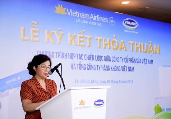 Thơm ngon thức uống Vinamilk trên chuyến bay Vietnam Airlines-2