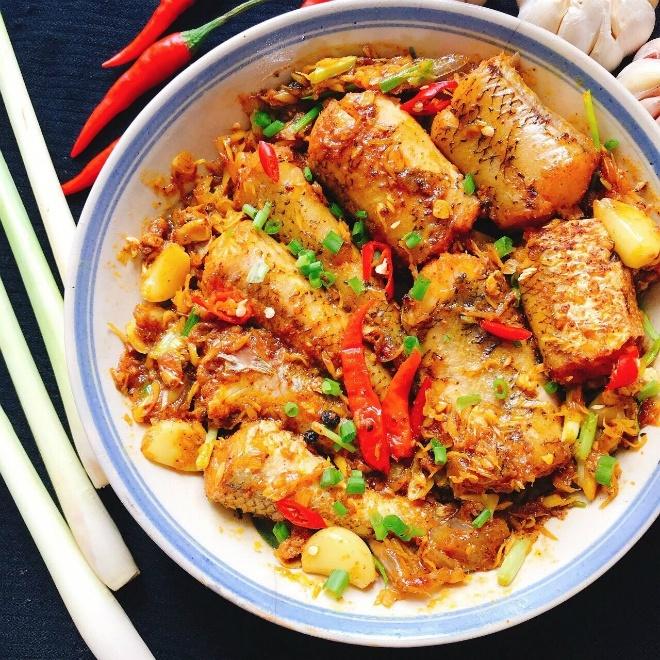 Cá mối kho sả đậm đà đưa cơm-3