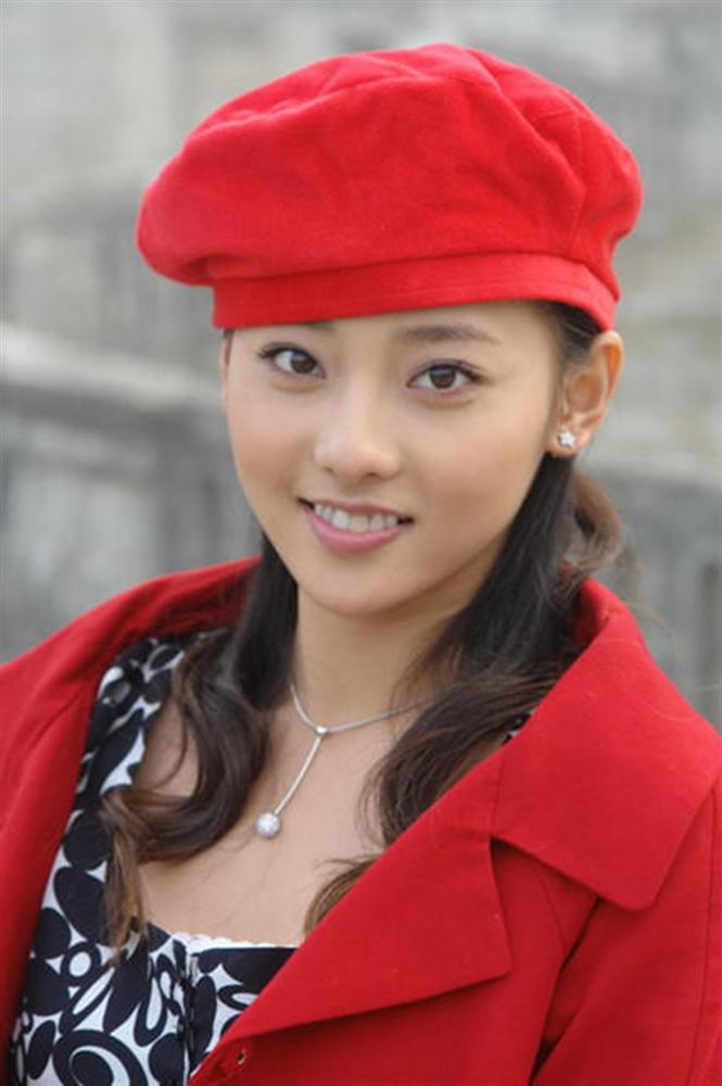 Trương Gia Nghê - từ nữ chính xấu nhất phim Quỳnh Dao đến mỹ nhân đẹp nhất Diên Hi Công Lược-4