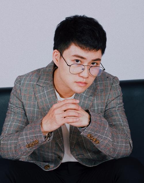 Lê Thiện Hiếu không buồn bị gắn mác ca sĩ chuyển giới-1