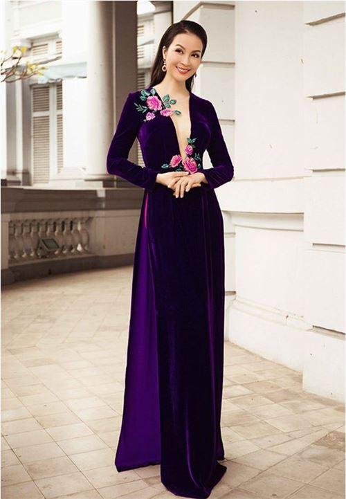 Áo dài Việt lai áo tắm, cúp ngực, hở lưng: Phản cảm, lố lăng?-5