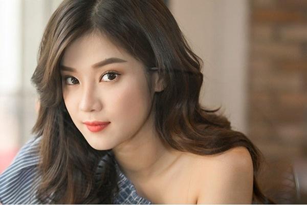 Cùng sinh năm 1995, thế mà những mỹ nhân này người được ca ngợi diễn xuất, kẻ đánh mất hào quang-1