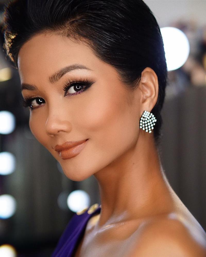 Góc mặt 3/4 đẹp xuất sắc là lợi thế giúp HHen Niê tỏa sáng tại Miss Universe 2018-7