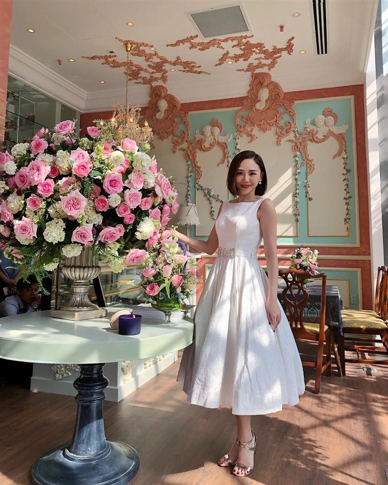 Kéo hứng lại, Hồ Ngọc Hà hào hứng khoe chạy 2 show/ngày-9