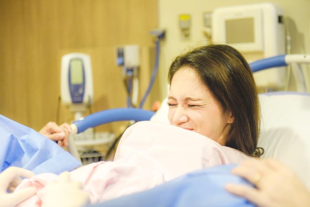 Trấn Thành bật khóc sau trải nghiệm sinh con: Vợ em muốn đẻ thì đẻ, không thì thôi chứ em không dám yêu cầu-4