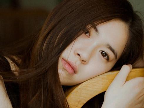 Định đi đánh ghen nhưng bị kẻ thứ ba 'ghen ngược', cô gái nói một câu thế này khiến cục diện thay đổi hoàn toàn