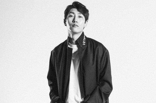 Tin được không: Hiện tượng Shaun vượt mặt IU - Zico giành cúp đầu tiên tại Music Bank-2