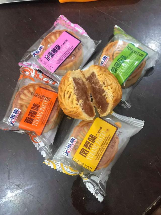 Du học sinh Việt tiết lộ thông tin bất ngờ về bánh trung thu mini Trung Quốc-2