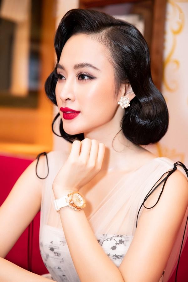 Cần gì hở hang, cứ có thần thái tốt thì Angela Phương Trinh kín cổng cao tường vẫn đẹp xuất sắc-5