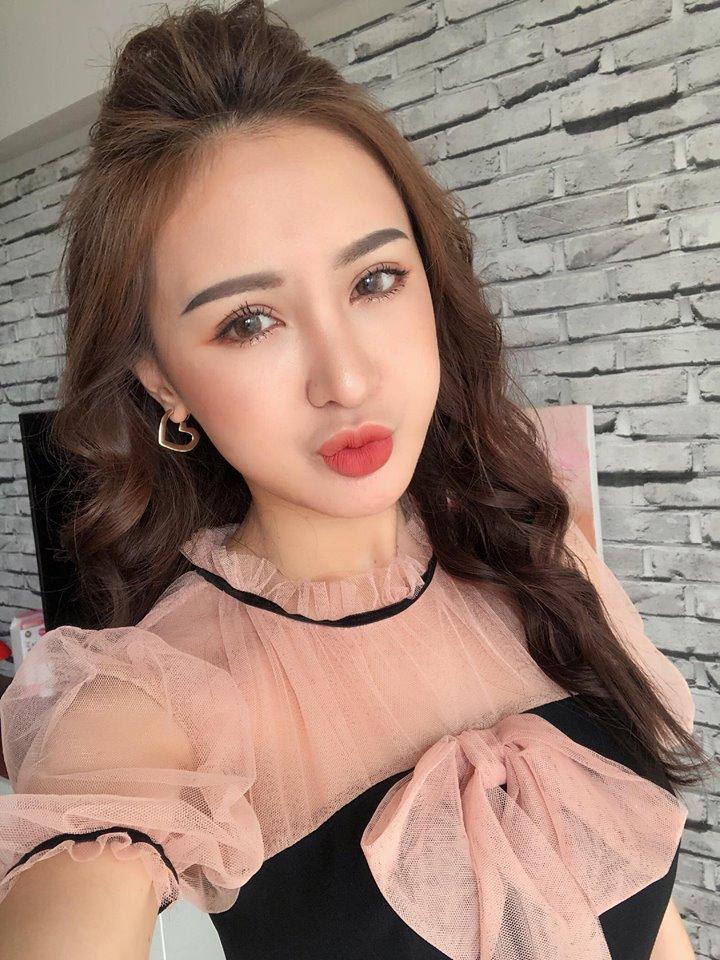 Vân Navy tái xuất rạng ngời sau 3 ngày làm lễ ăn hỏi với bạn trai doanh nhân-4