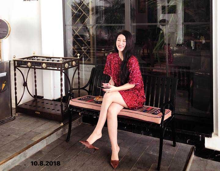 Vân Navy tái xuất rạng ngời sau 3 ngày làm lễ ăn hỏi với bạn trai doanh nhân-1