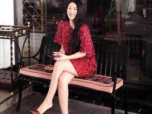 Chị gái khoe ảnh biến hình cực lầy lội chưa từng công bố trong đám hỏi hotgirl Vân Navy-12