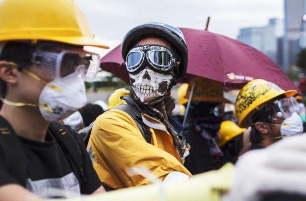 Tháng Cô hồn: Nên và tránh mặc gì để đón may mắn - né rủi ro?-3