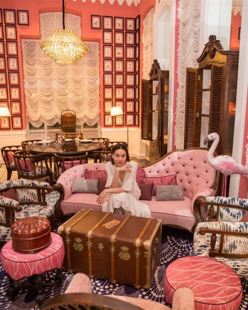 Đàm Thu Trang khoe vóc dáng nuột nà với bikini-2